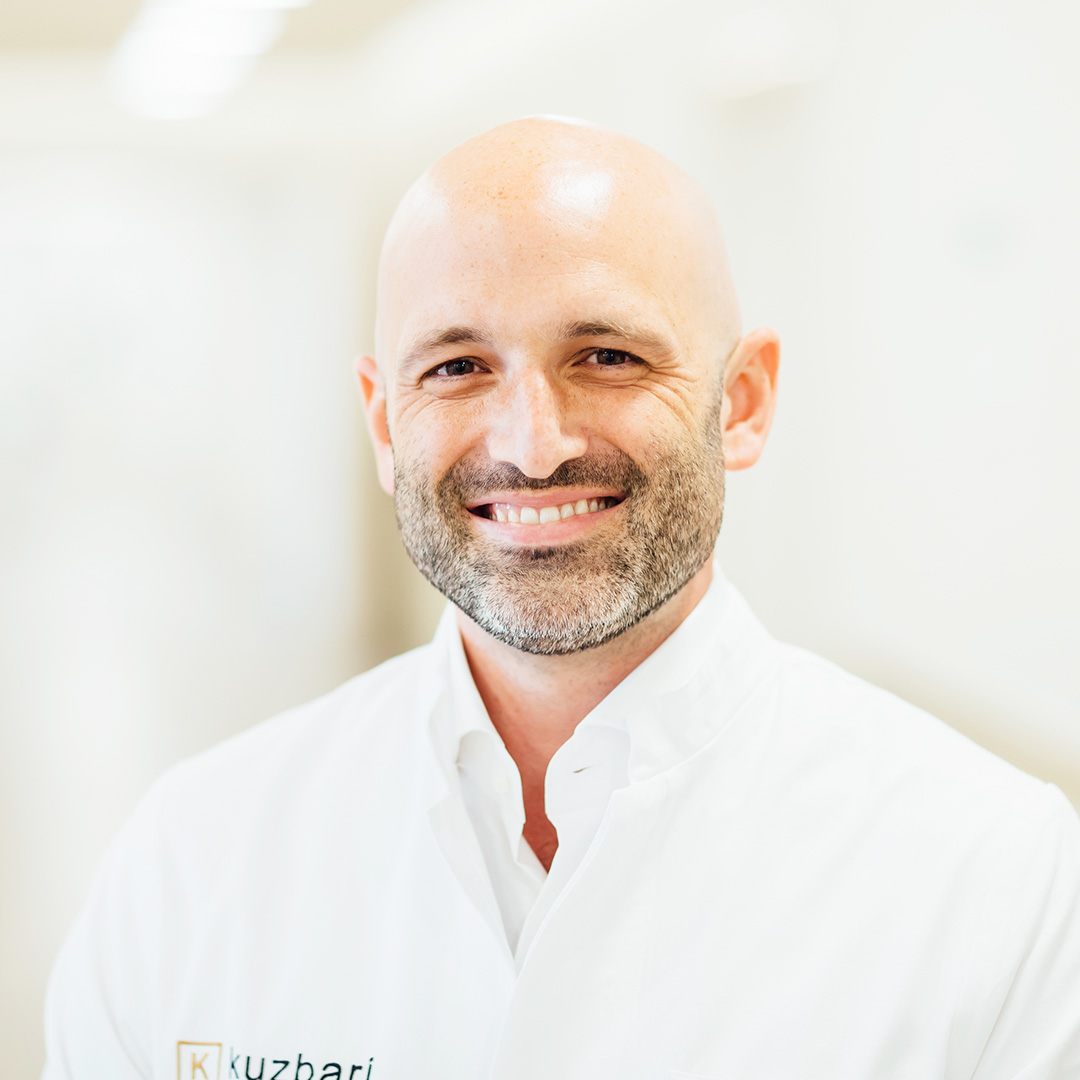 Dr. Christoph Grill